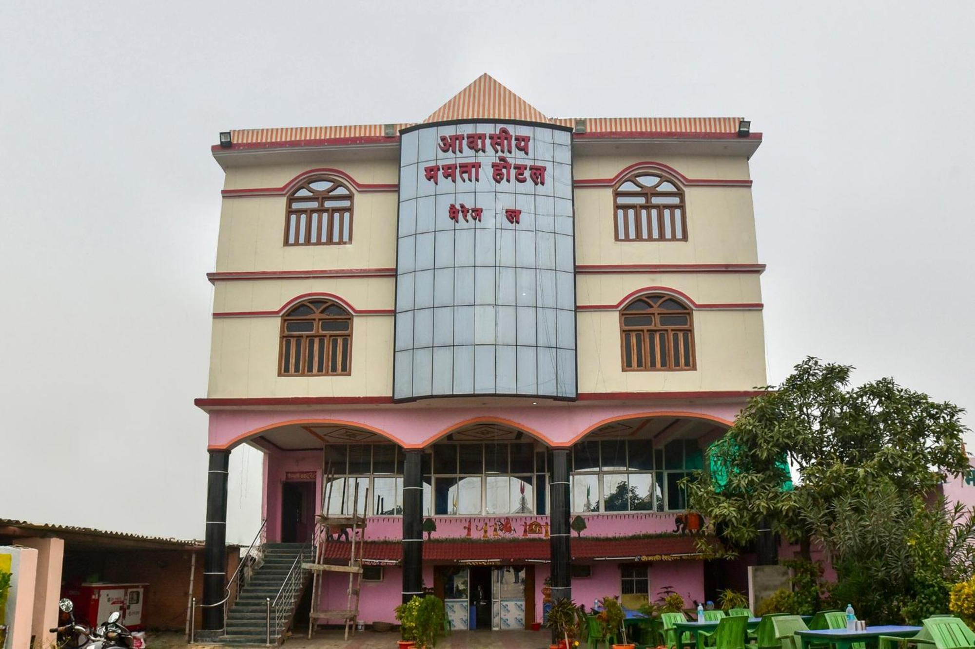 Oyo Flagship Mamta Hotel Hajipur Luaran gambar